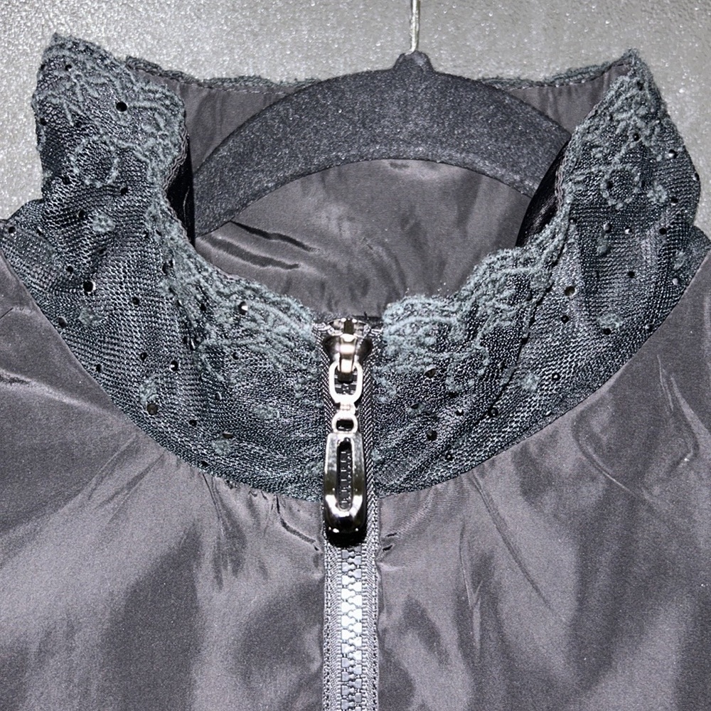 Black jacket - Picture 6 of 16